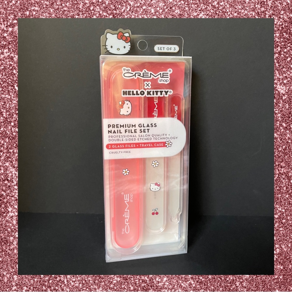 🍒 Crème shop x Hello Kitty Cherry design glass nail file set 🍒